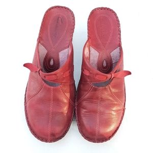 Clarks Red Leather Clogs Mule Slip-on Shoes Size 11